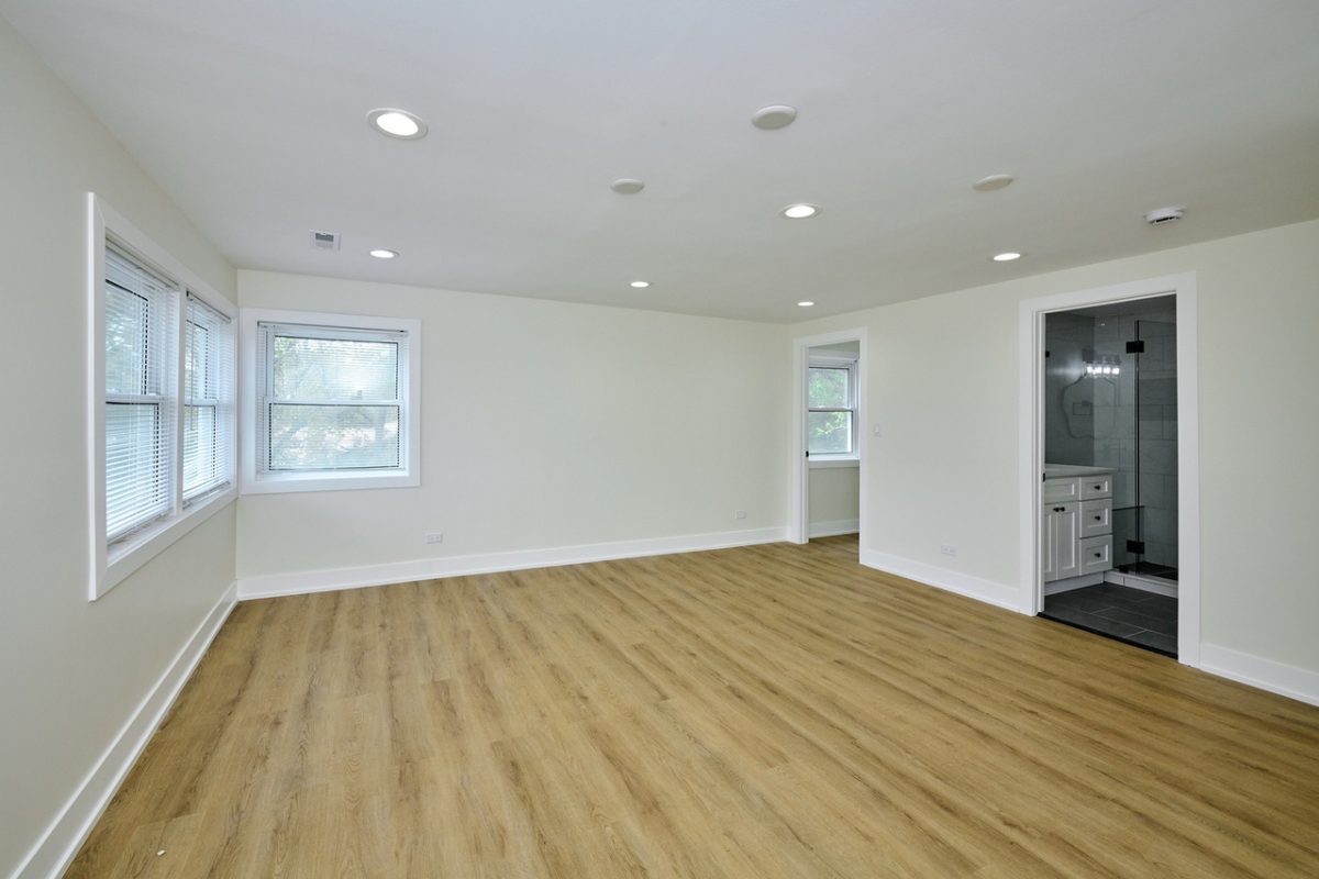 Living Room Wide